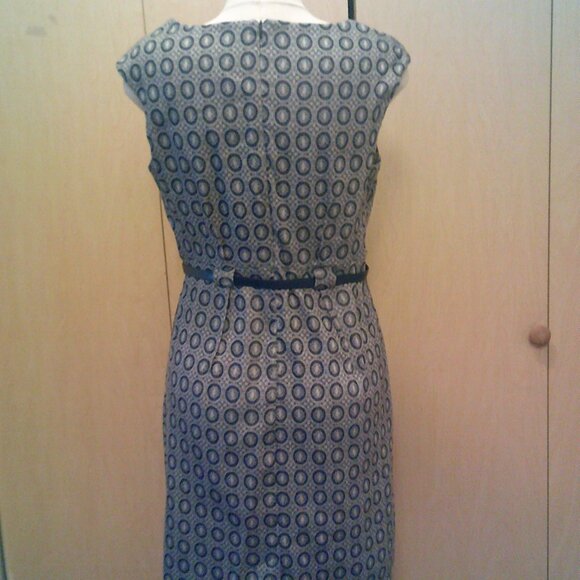 Soho Printed Blue Belted Dress Size 10 - Picture 4 of 5